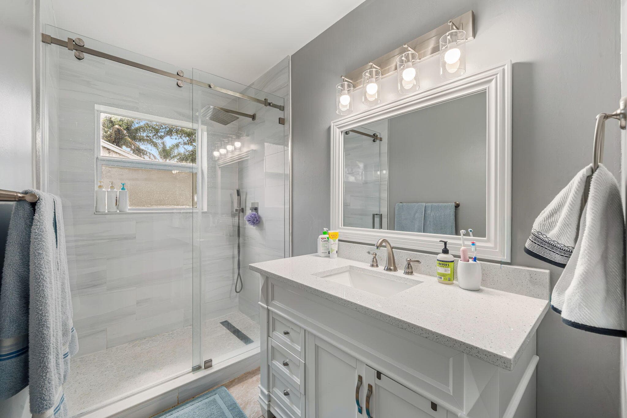 167 Ponce De Leon Street, Royal Palm Beach, FL 33411 — photo 11 of 37