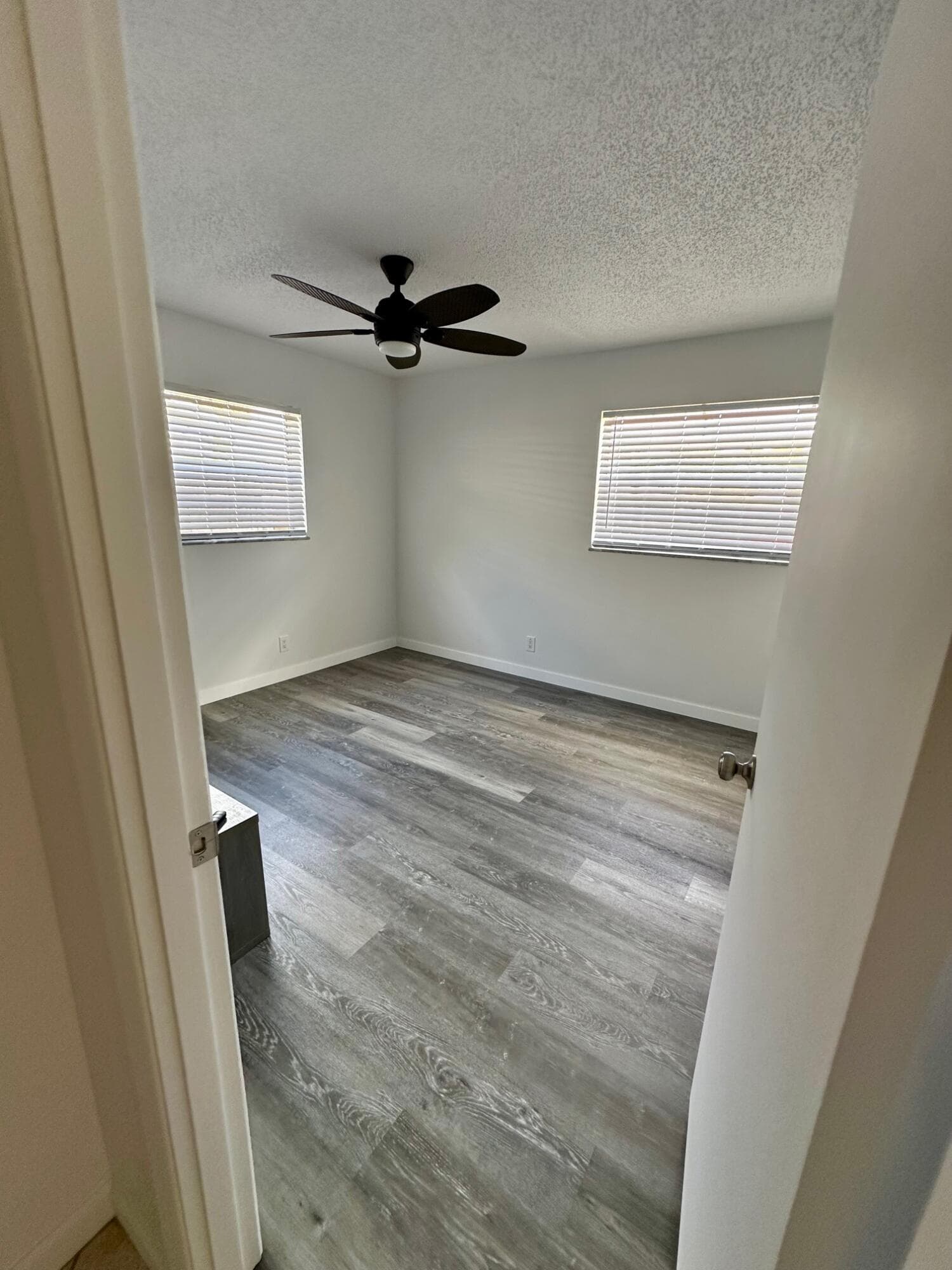 8698 SE Hobe Ridge Avenue, Hobe Sound, FL 33455 — photo 11 of 16