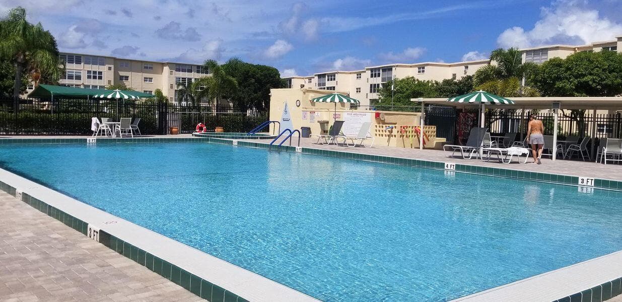 300 NE 26th Avenue NE 1040, Boynton Beach, FL 33435 — photo 29 of 32