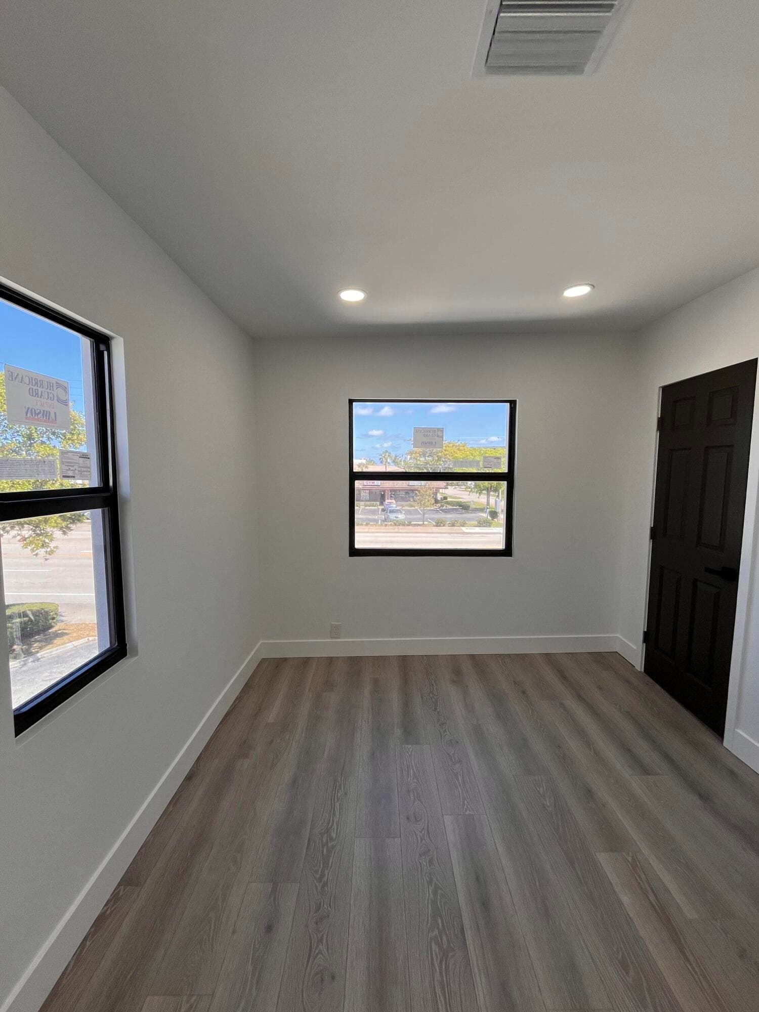 900 Federal Highway, Riviera Beach, FL — photo 16 of 39