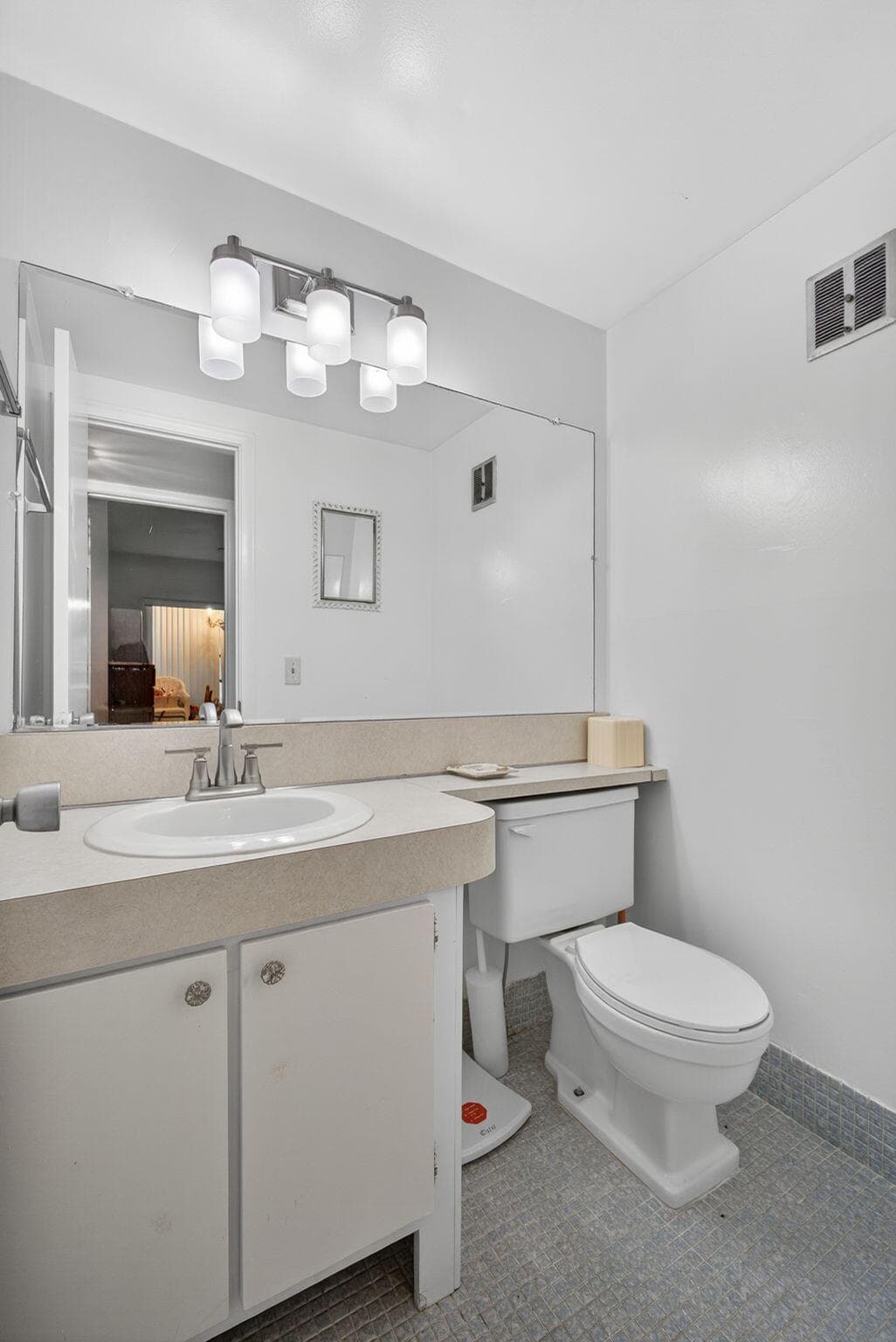 52 Norwich C, West Palm Beach, FL 33417 — photo 13 of 30