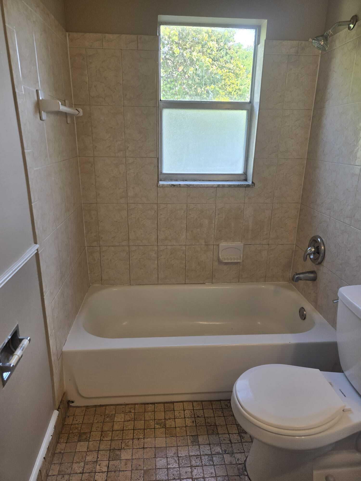 4451 Treehouse Lane Unit 18e, Tamarac, FL 33319 — photo 9 of 18