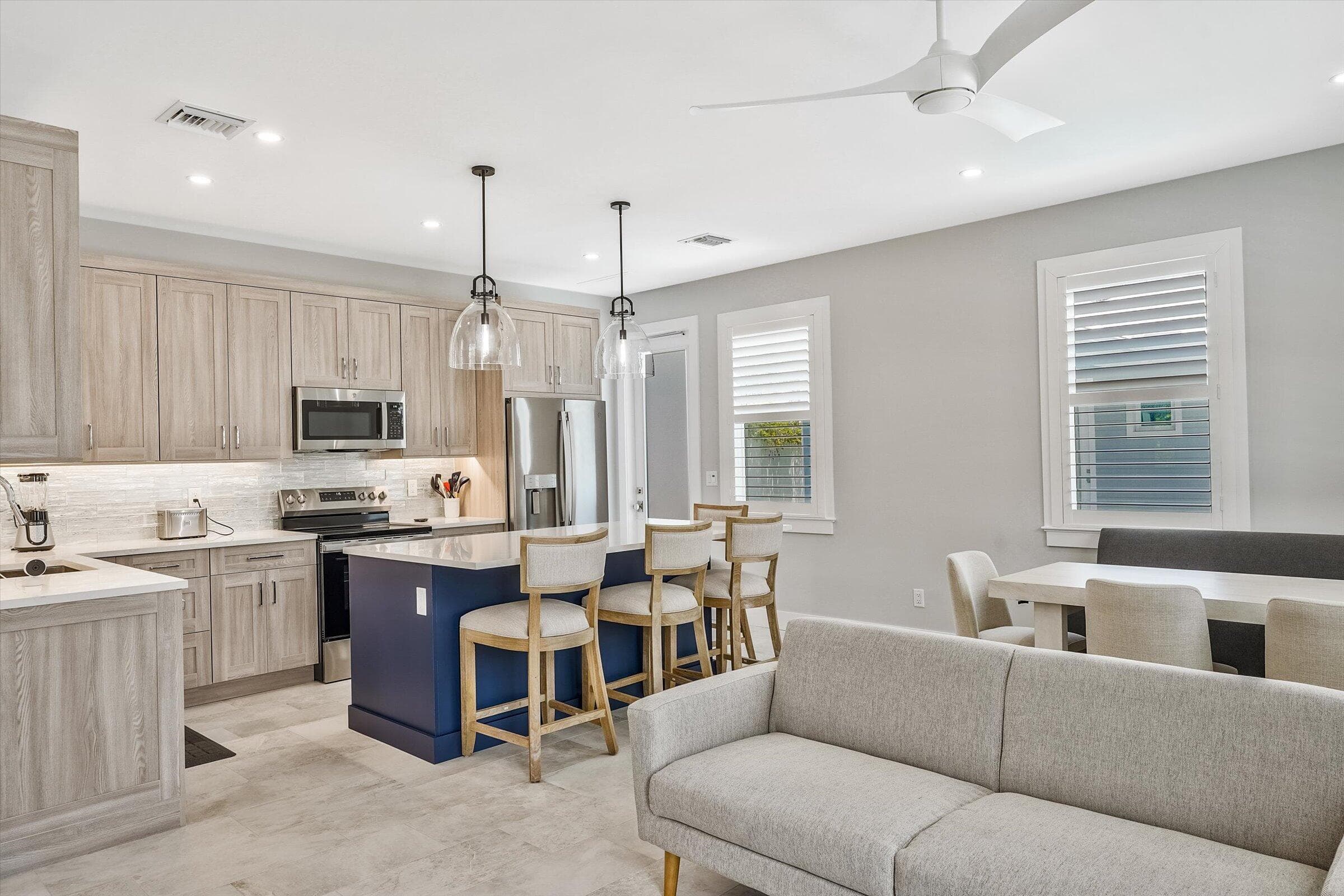 425 Hugh Street, Jupiter, FL 33458 — photo 6 of 41