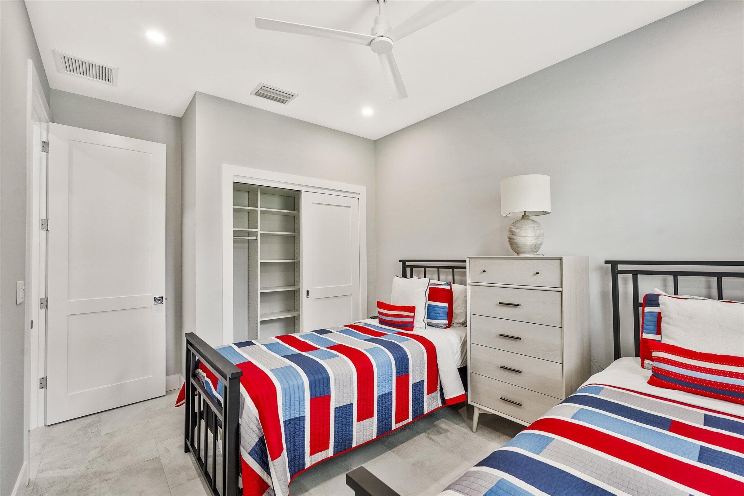 425 Hugh Street, Jupiter, FL 33458 — photo 16 of 41