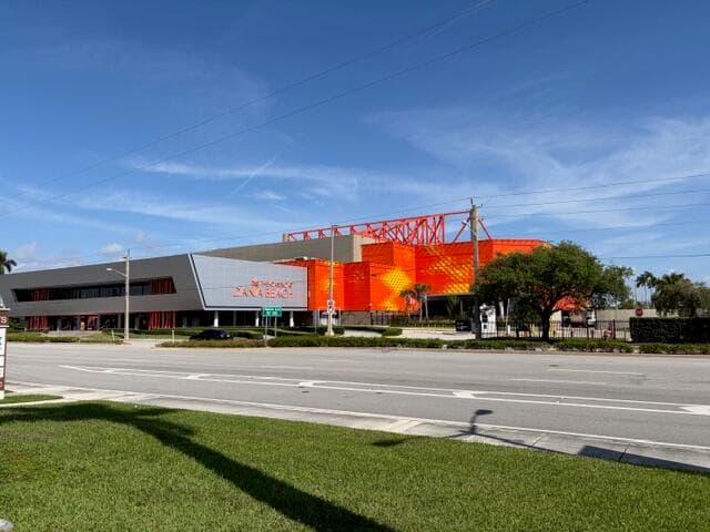 131 SE 3rd Avenue 202, Dania Beach, FL 33004 — photo 36 of 37