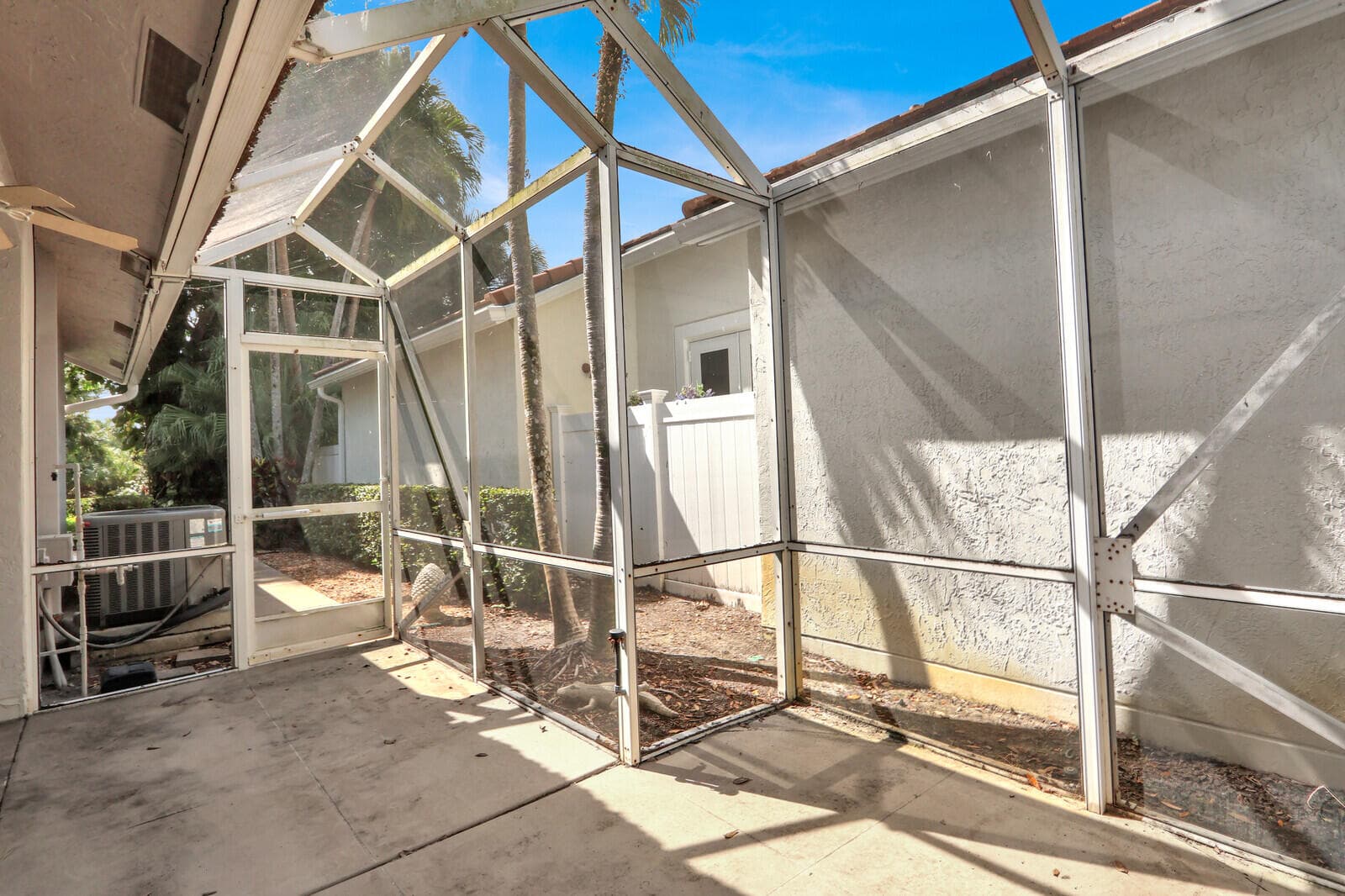 12751 Touchstone Place, Palm Beach Gardens, FL 33418 — photo 17 of 32