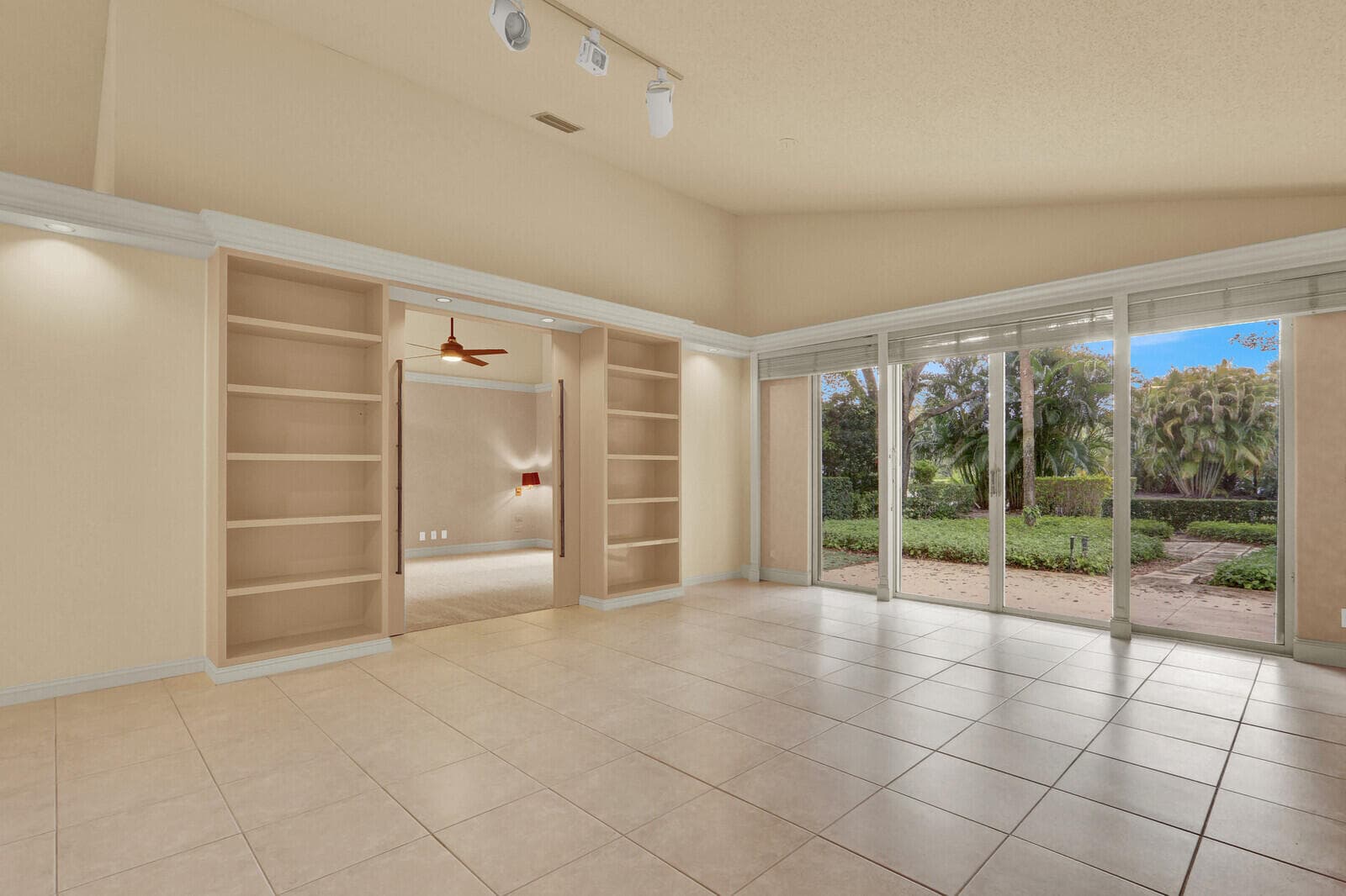 12751 Touchstone Place, Palm Beach Gardens, FL 33418 — photo 19 of 32