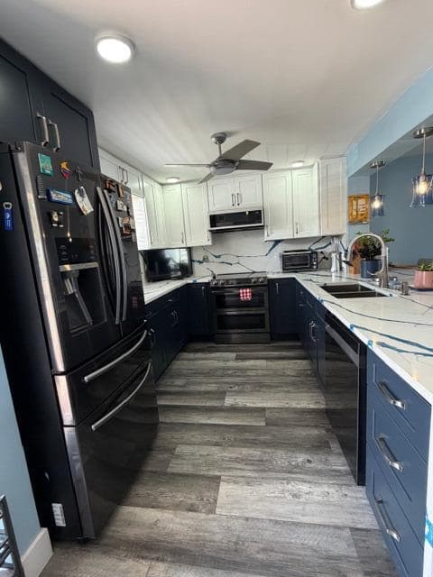 131 SE 3rd Avenue 202, Dania Beach, FL 33004 — photo 4 of 37