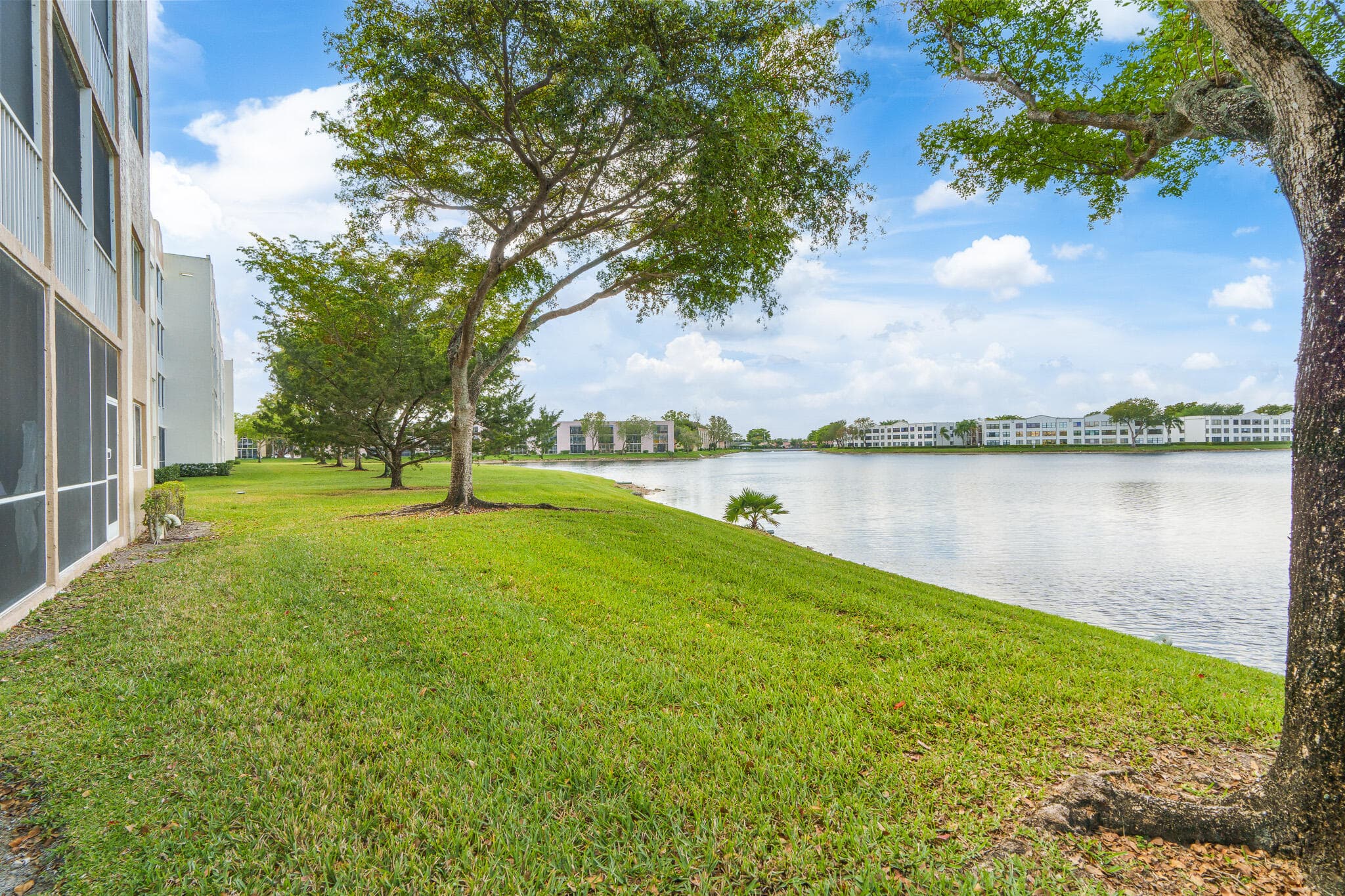 7623 Southampton Terrace 102, Tamarac, FL 33321 — photo 49 of 61