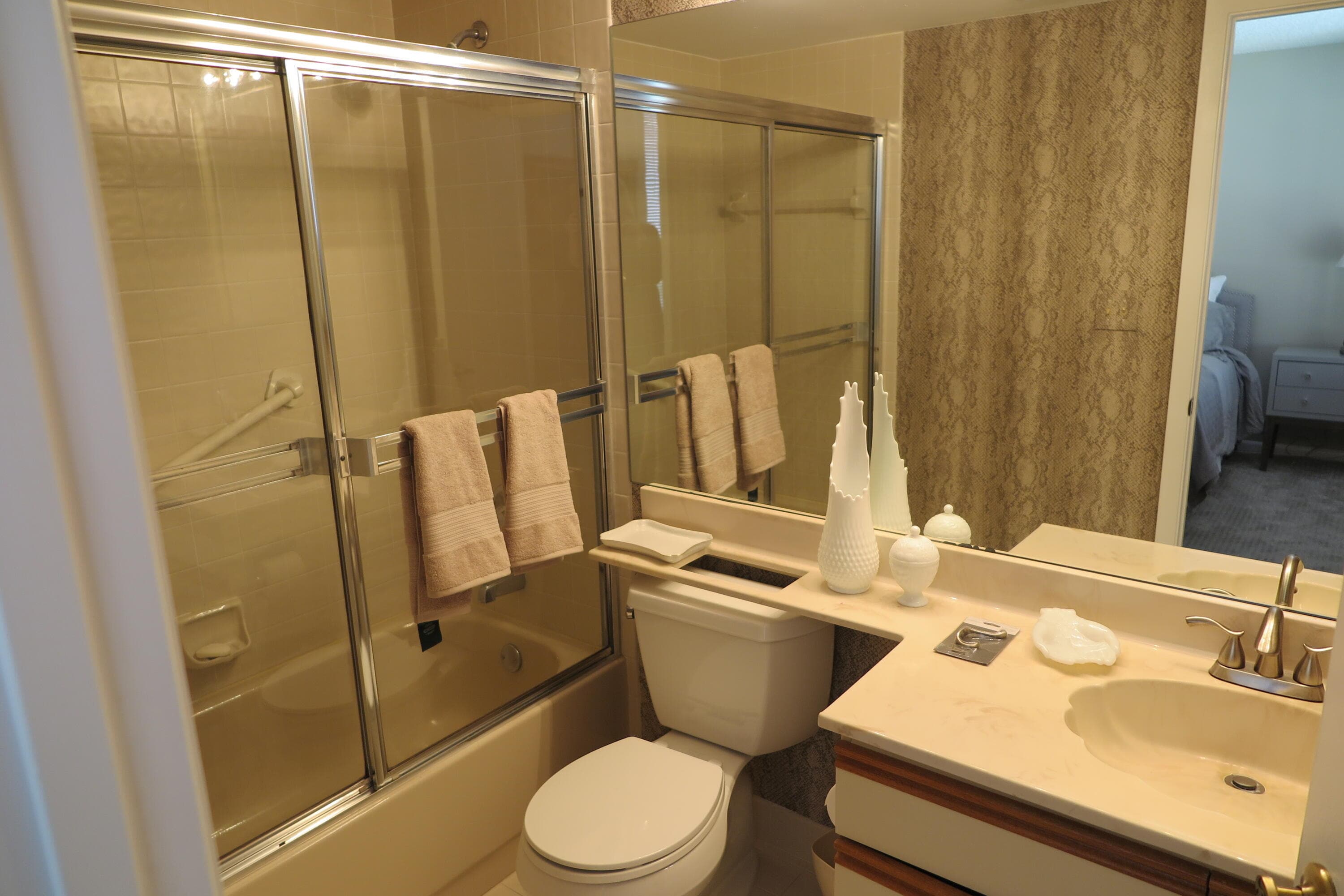 7578 Regency Lake Drive 501, Boca Raton, FL 33433 — photo 21 of 32
