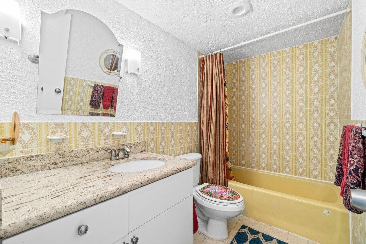1124 NW 13th Street 204a, Boca Raton, FL 33486 — photo 17 of 30