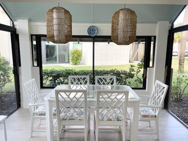 1303 Clubhouse Circle, Jupiter, FL 33477 — photo 13 of 34