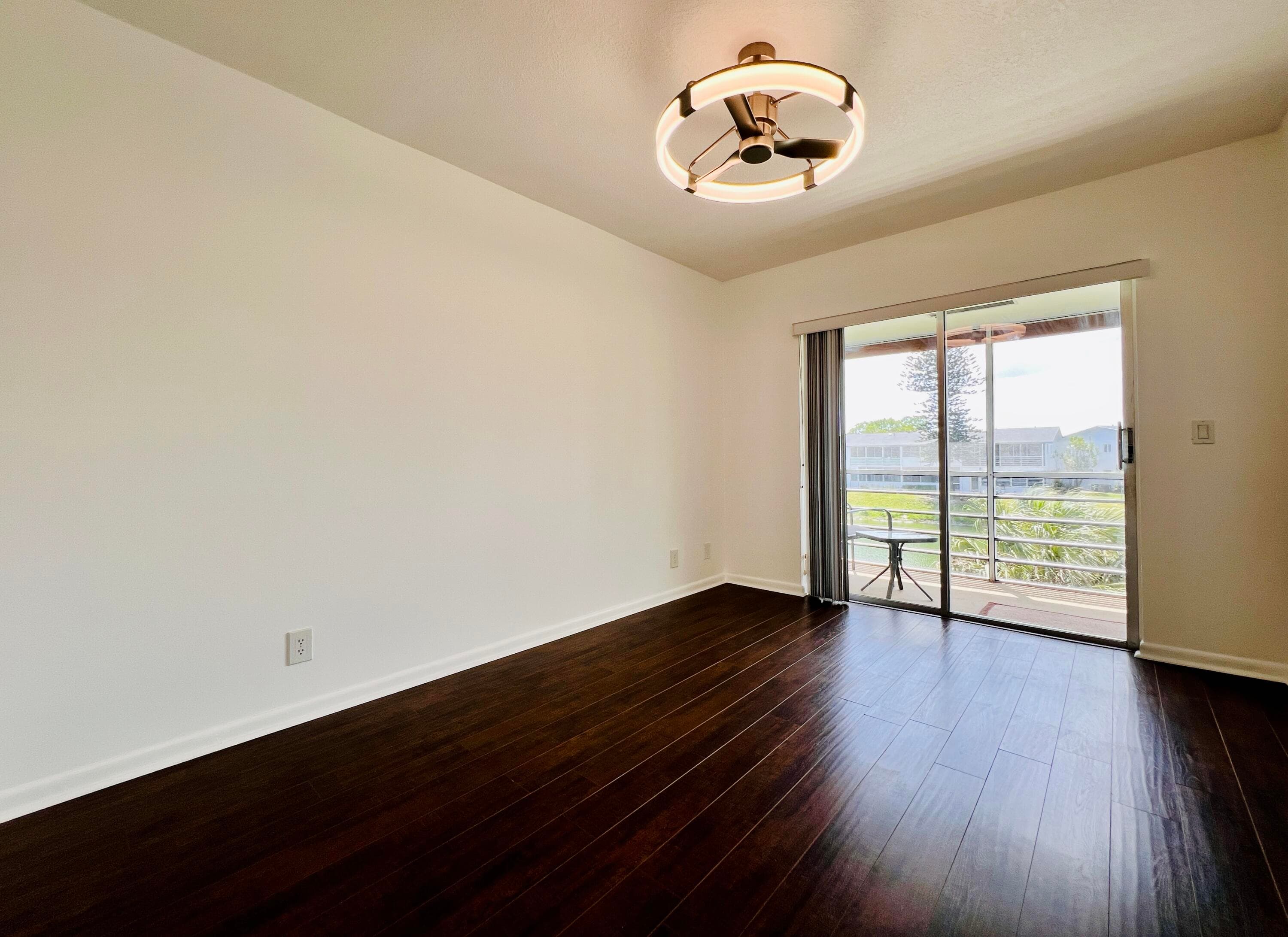 200 Northampton J 200, West Palm Beach, FL 33417 — photo 12 of 21