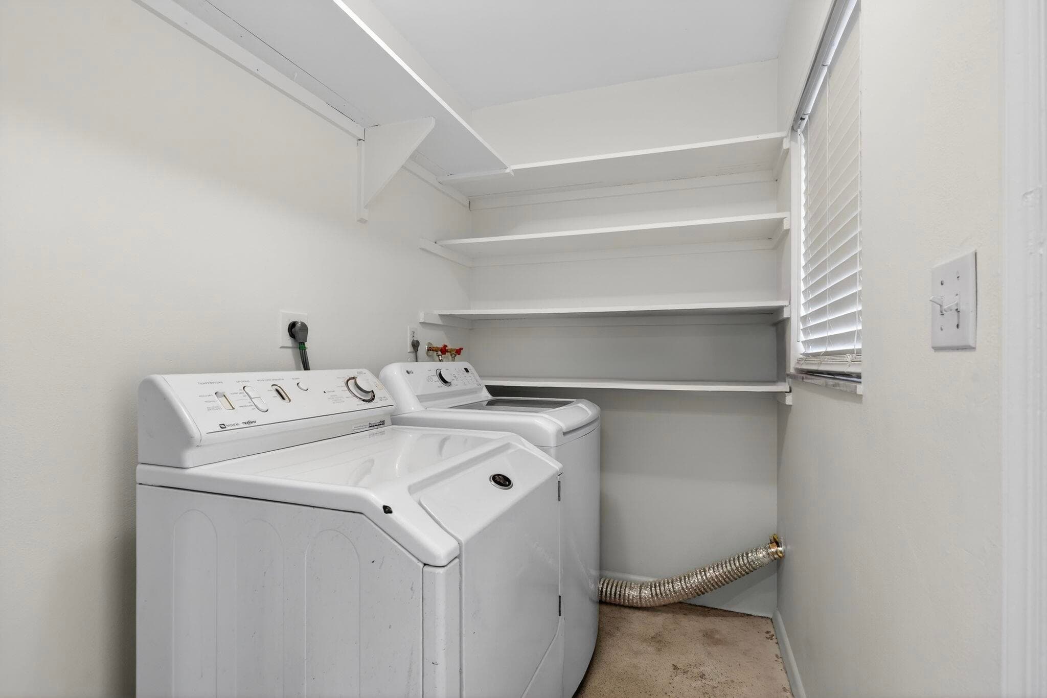 371 SE 1st Avenue, Pompano Beach, FL 33060 — photo 17 of 43