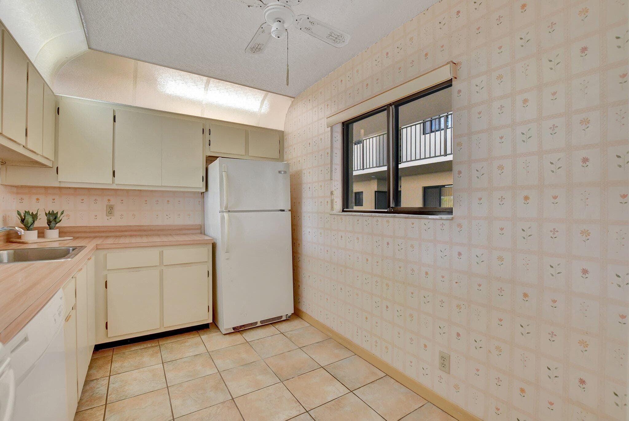5340 Las Verdes Circle 208, Delray Beach, FL 33484 — photo 10 of 49