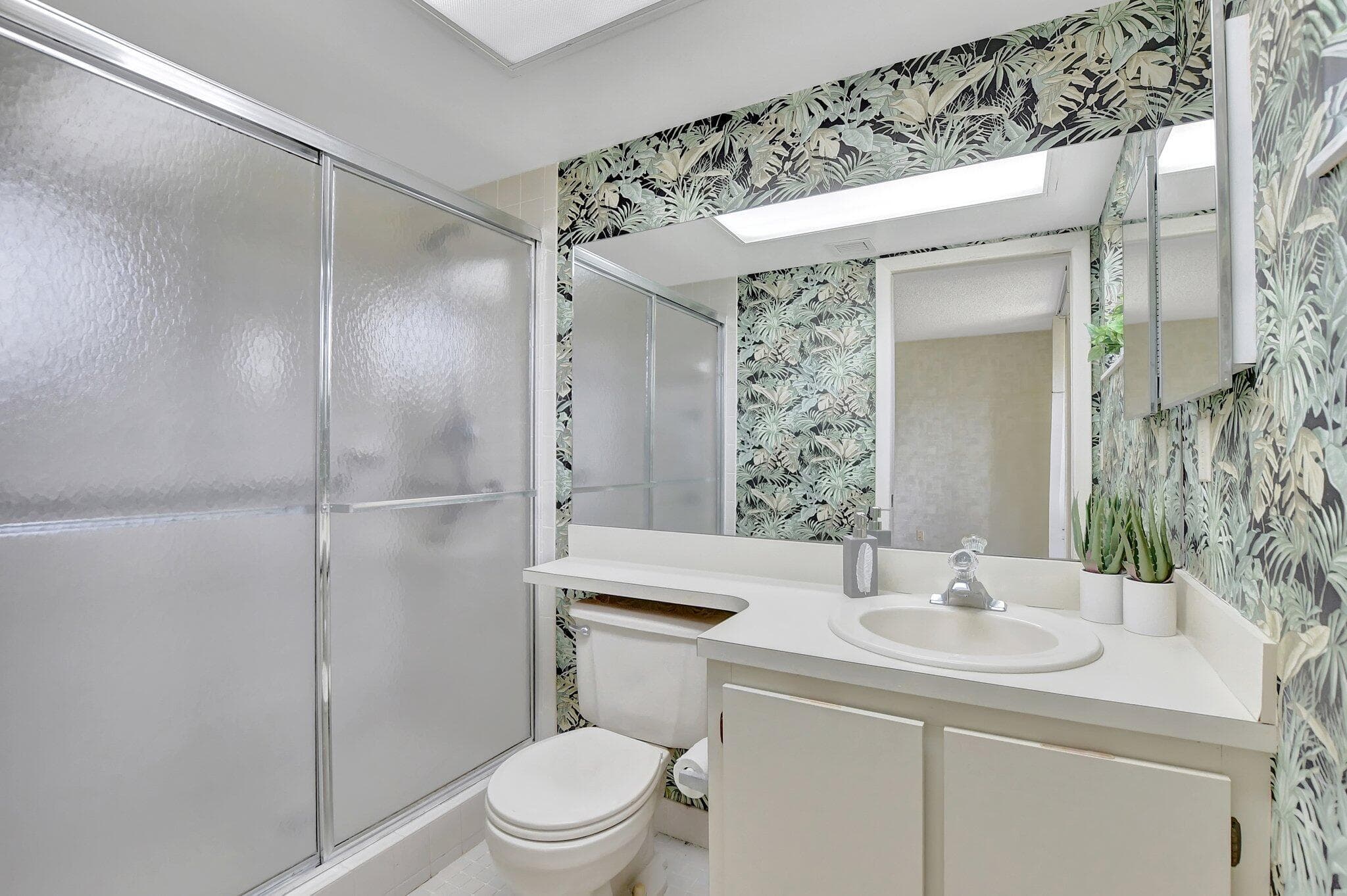 5340 Las Verdes Circle 208, Delray Beach, FL 33484 — photo 17 of 49