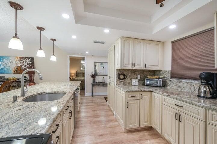 5340 NW 2nd Avenue NW 226, Boca Raton, FL 33487 — photo 5 of 29