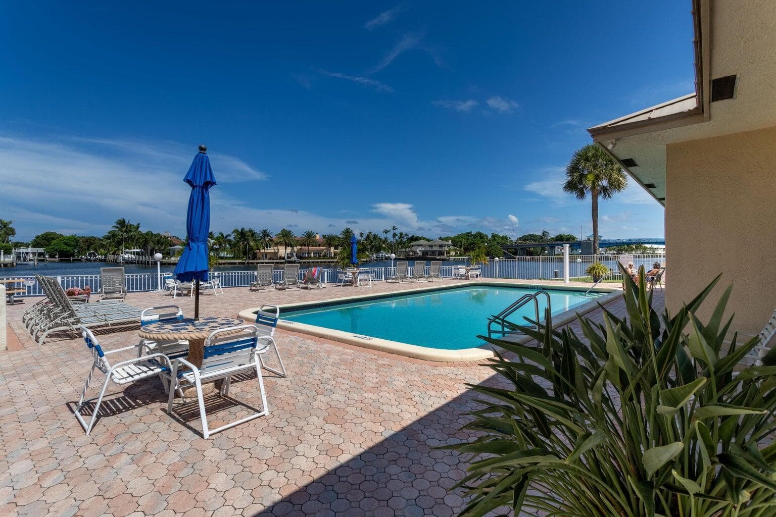 632 Snug Harbor Drive D2, Boynton Beach, FL 33435 — photo 31 of 39