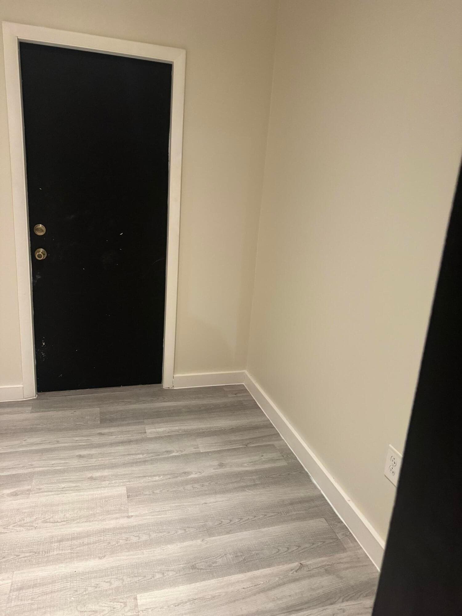20818 San Simeon Way 106, Miami, FL 33179 — photo 5 of 34
