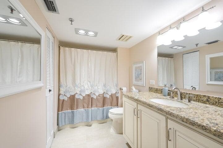 5340 NW 2nd Avenue NW 226, Boca Raton, FL 33487 — photo 16 of 29