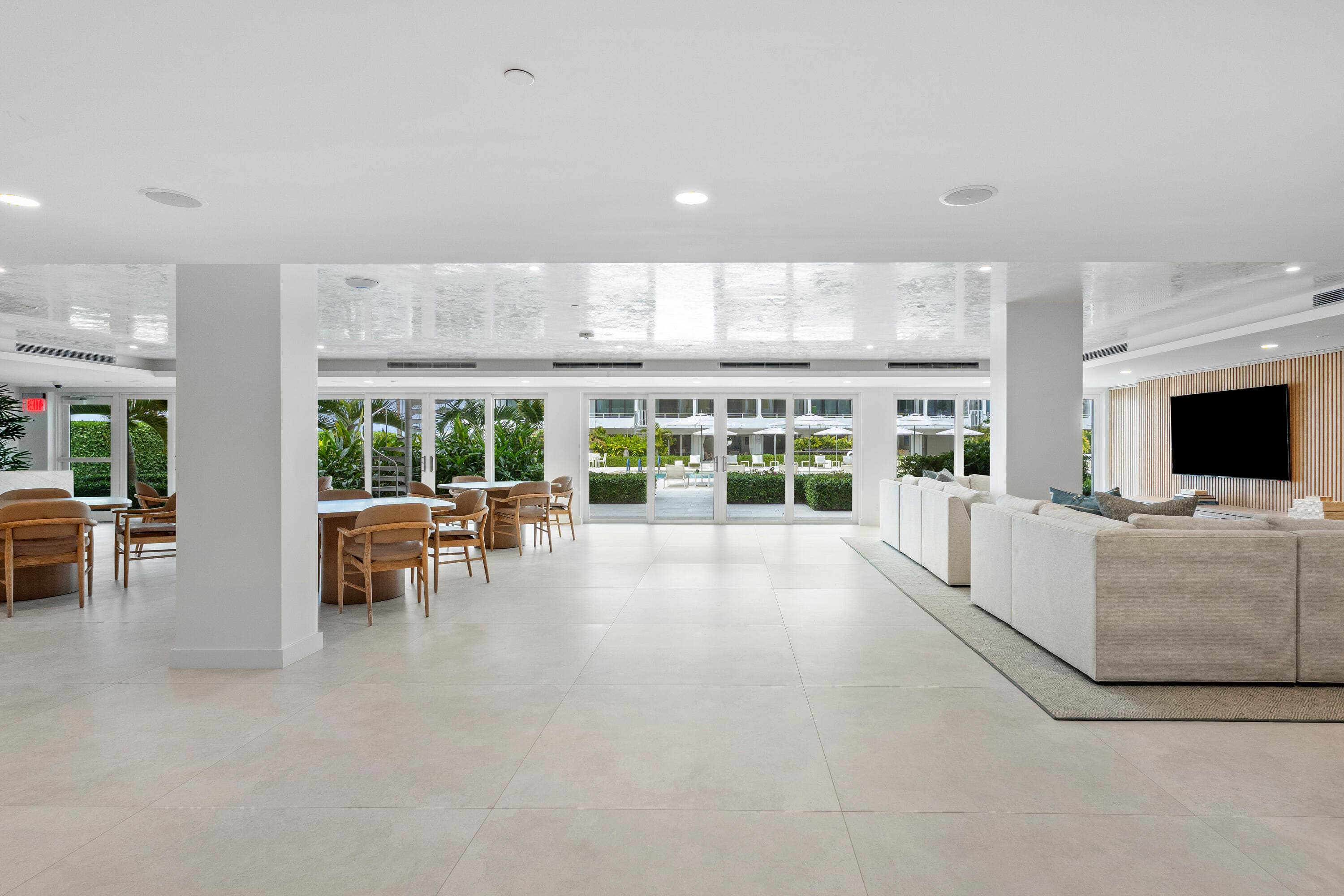 2784 S Ocean Boulevard 303n, Palm Beach, FL 33480 — photo 40 of 51