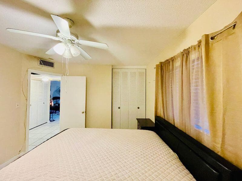 5051 W Oakland Park Boulevard W Unit E212, Lauderdale Lakes, FL 33313 — photo 7 of 23