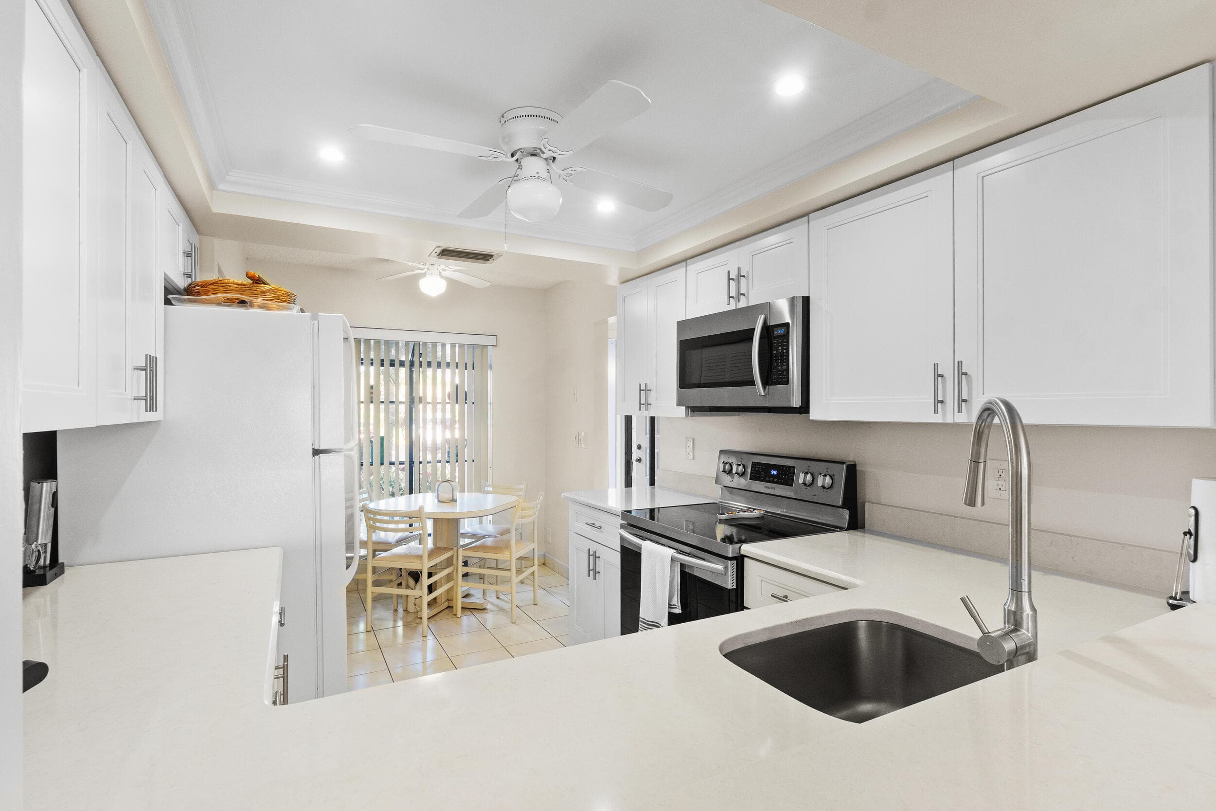 5186 Golfview Court 1913, Delray Beach, FL 33484 — photo 5 of 35