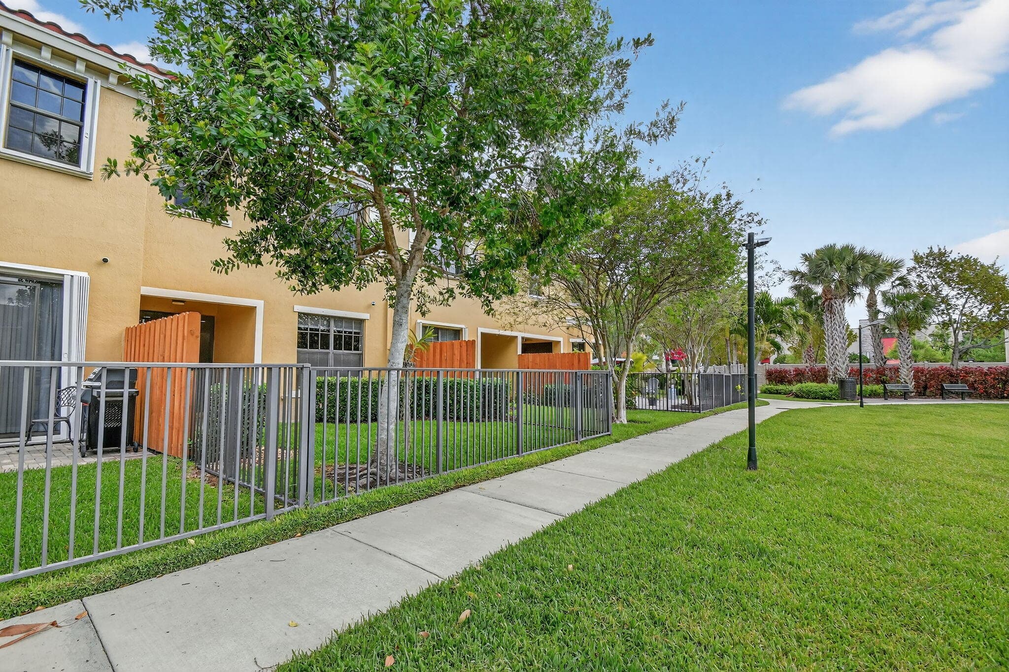 10457 Wellington Parc Drive, Wellington, FL 33449 — photo 46 of 56