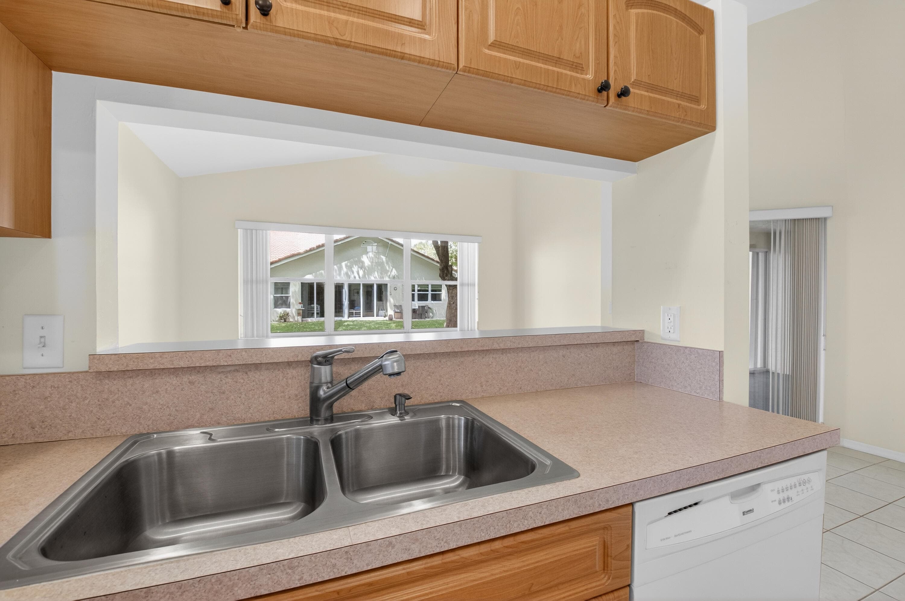 11151 Autoro Court, Boca Raton, FL 33498 — photo 9 of 70