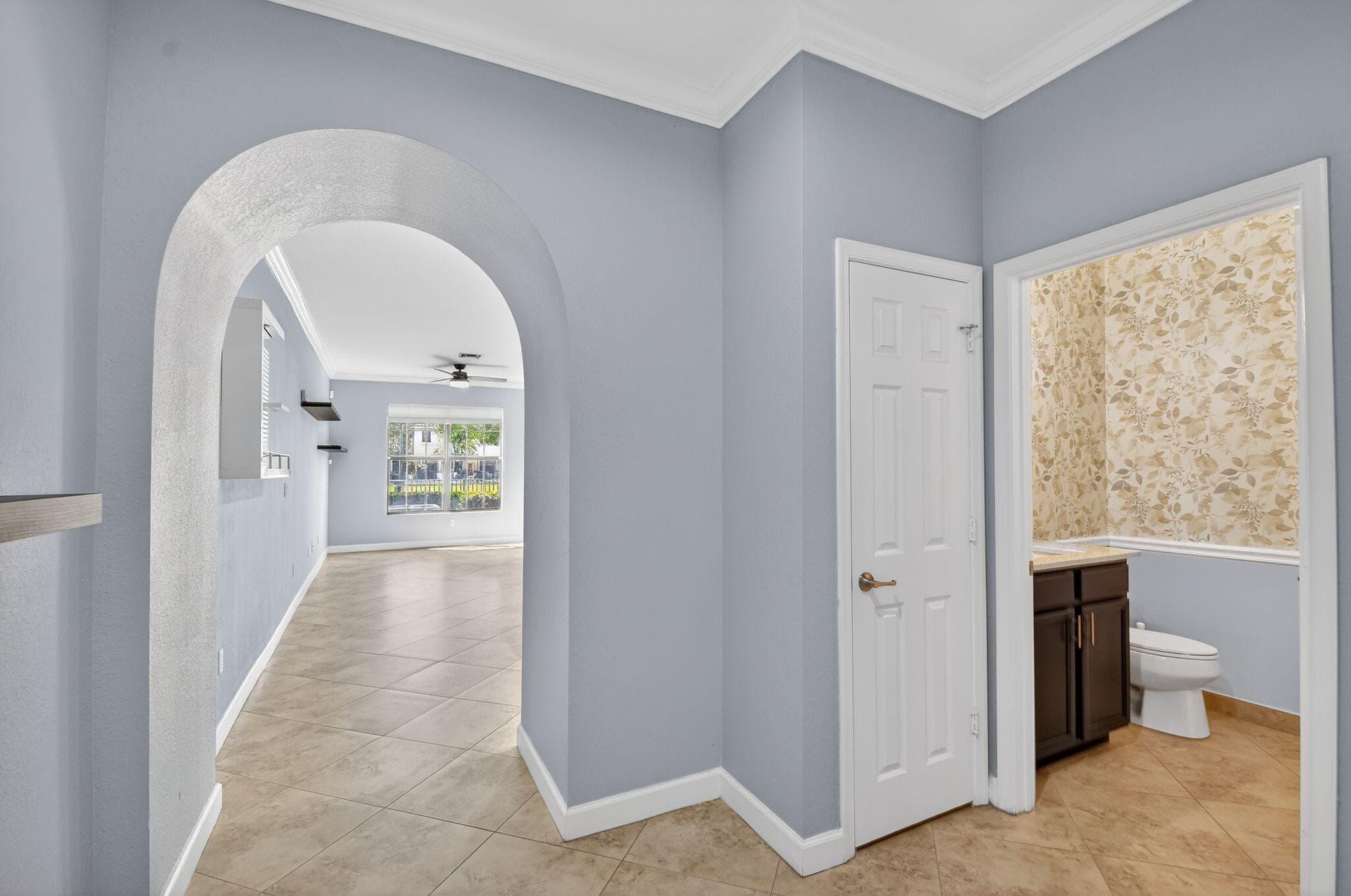 10457 Wellington Parc Drive, Wellington, FL 33449 — photo 5 of 56