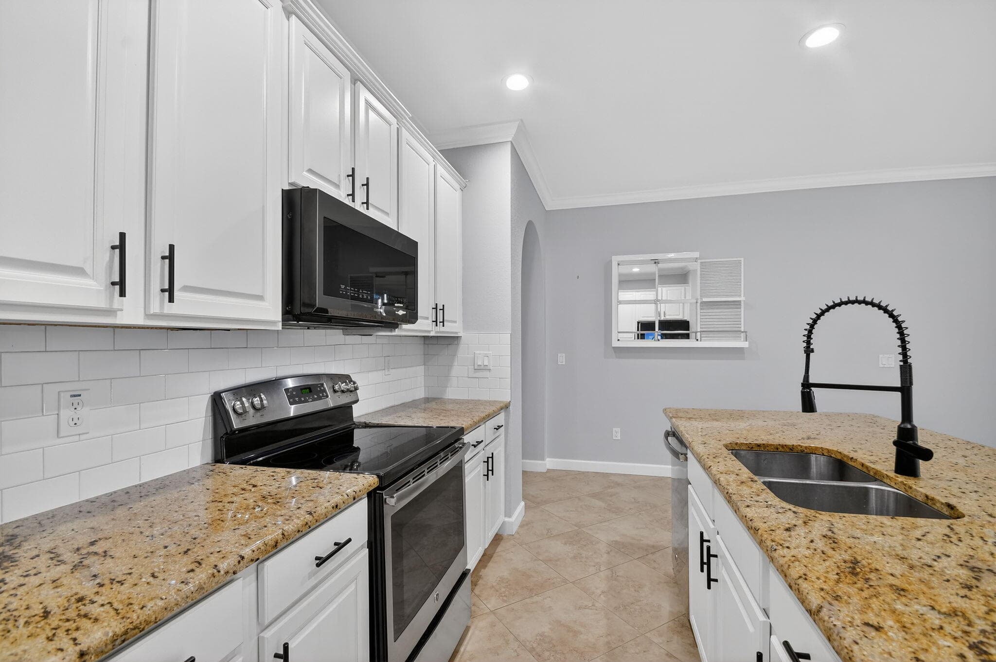10457 Wellington Parc Drive, Wellington, FL 33449 — photo 9 of 56