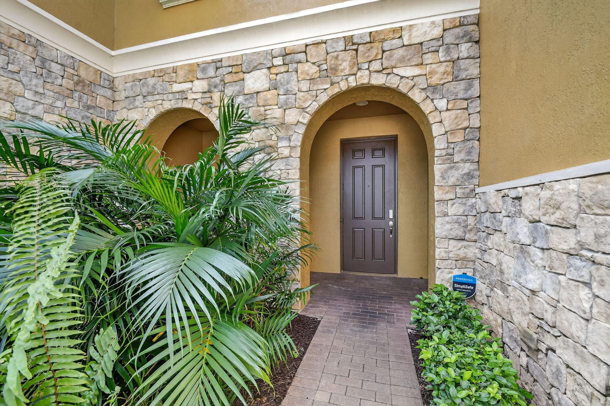 10457 Wellington Parc Drive, Wellington, FL 33449 — photo 3 of 56