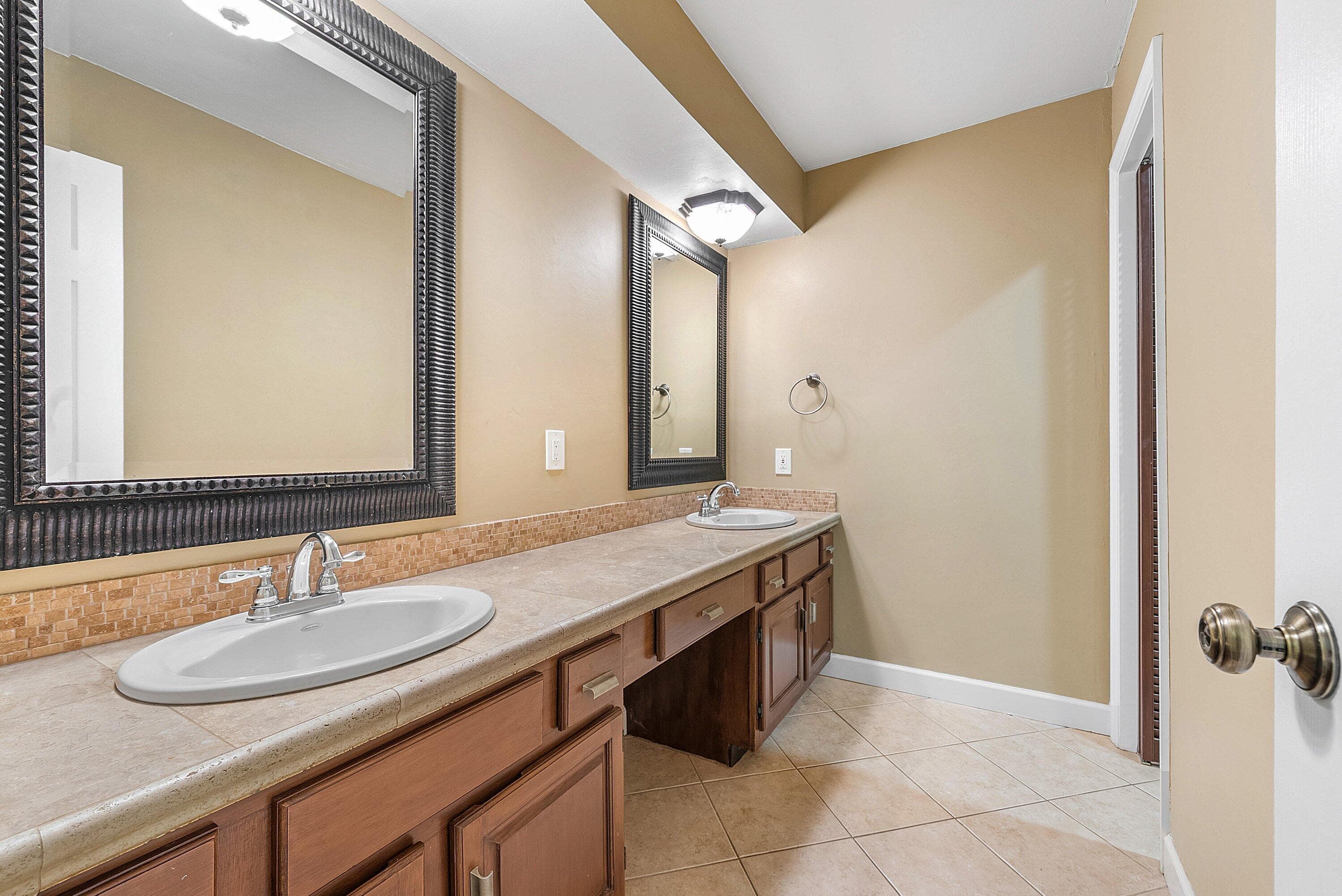 5664 Santiago Circle, Boca Raton, FL 33433 — photo 40 of 71