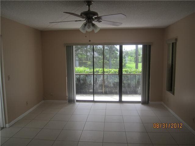3732 Savoy Lane F1, West Palm Beach, FL 33417 — photo 4 of 17