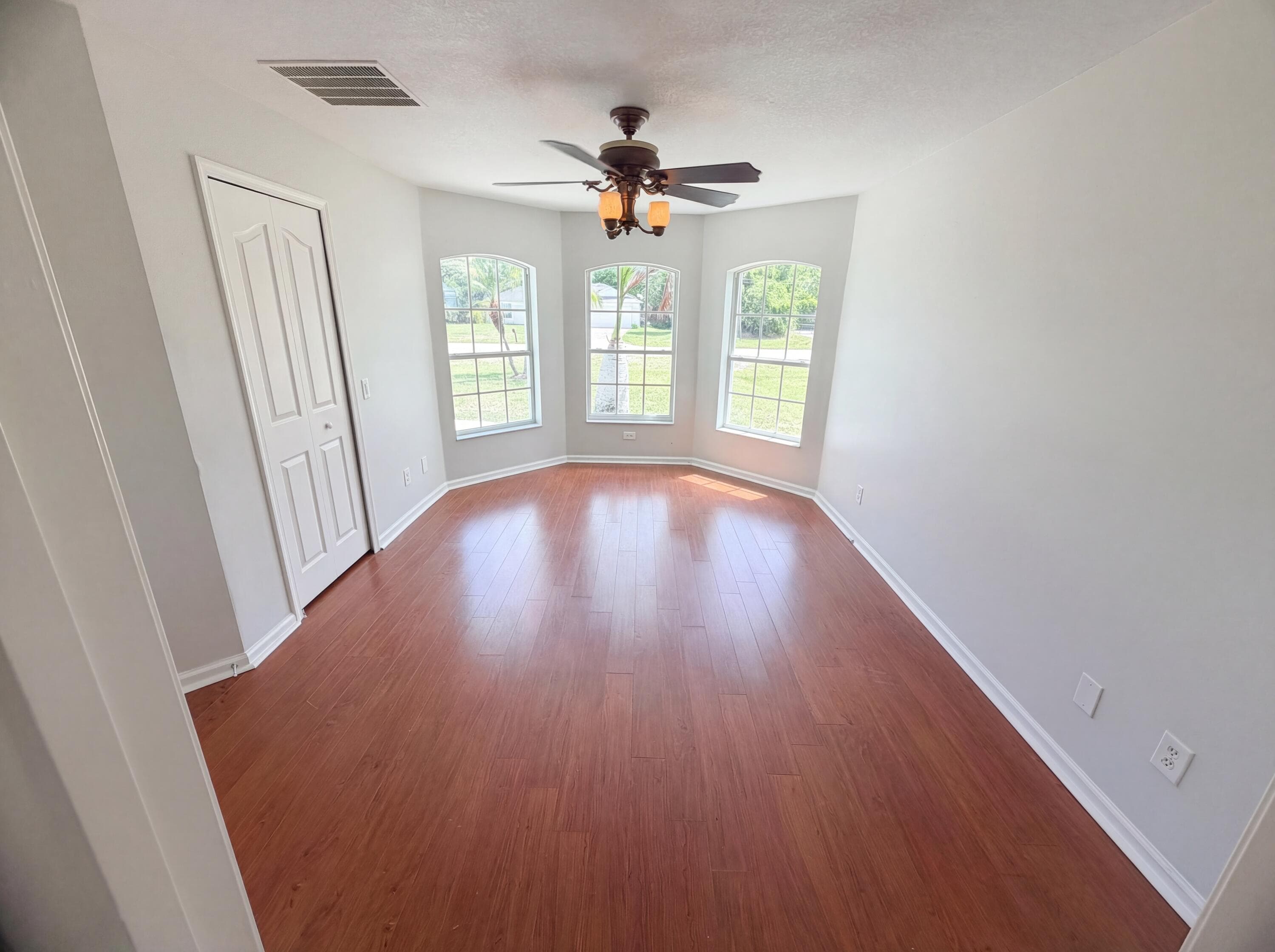 2332 SE Berkshire Boulevard, FL 34952 — photo 4 of 30