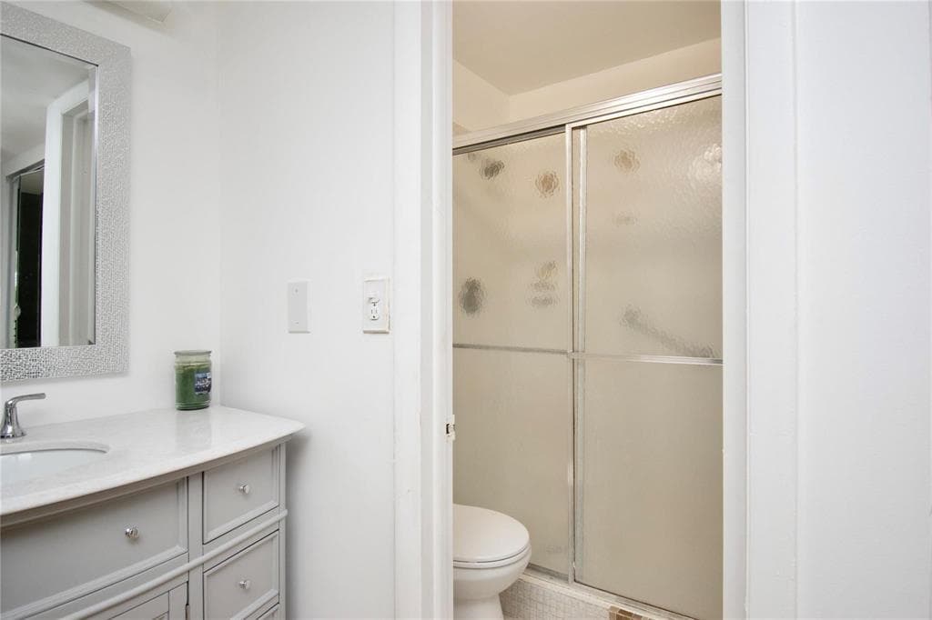 8150 W Mcnab Road 312, Tamarac, FL 33321 — photo 13 of 32