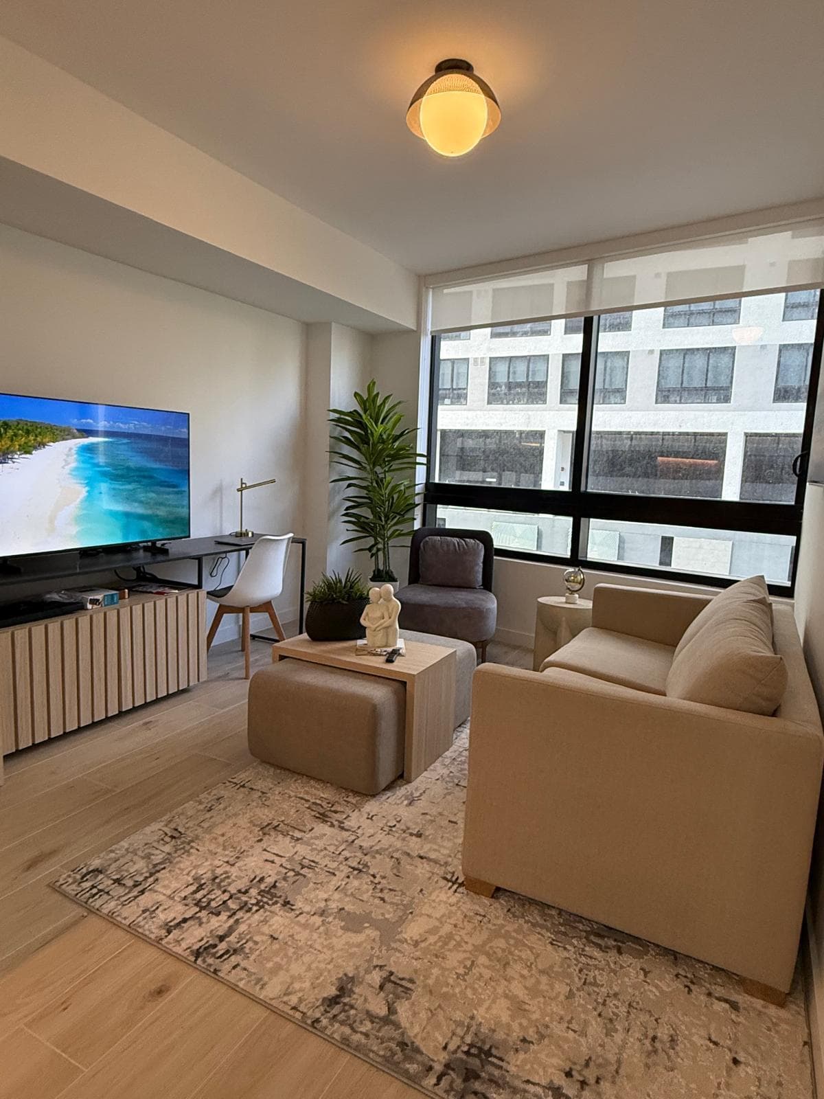 225 N Miami Avenue 910, Miami, FL 33128 — photo 14 of 66
