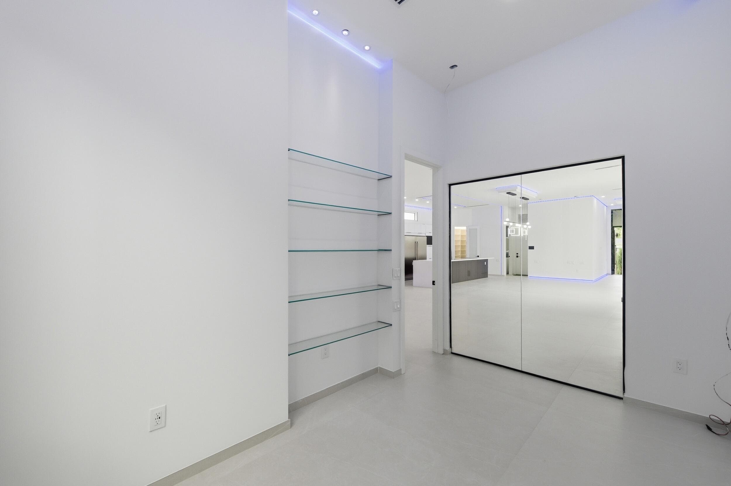 1629 NE 1st Avenue, Fort Lauderdale, FL 33305 — photo 25 of 44