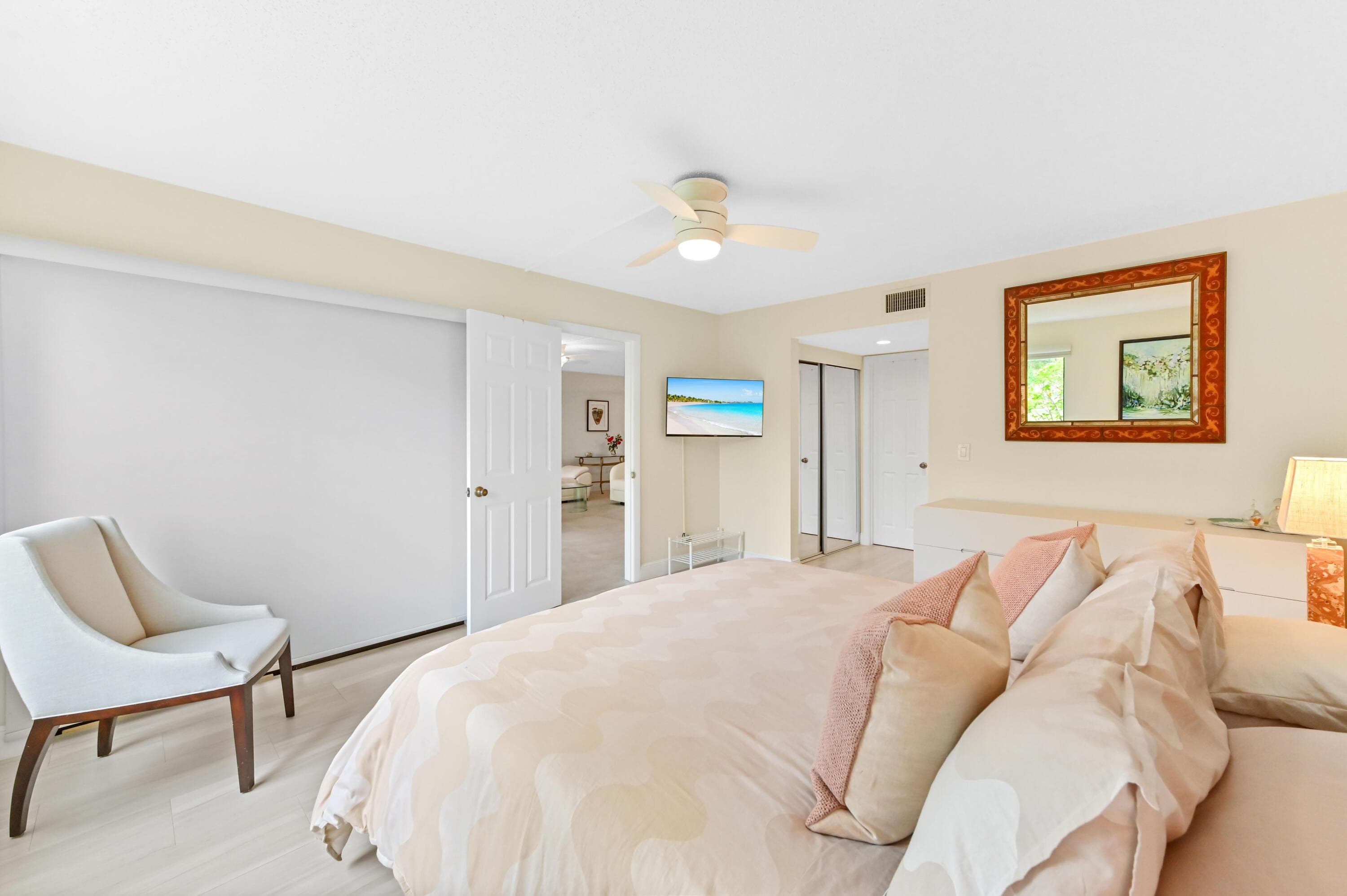 5743 Fairway Park Court 105, Boynton Beach, FL 33437 — photo 15 of 33