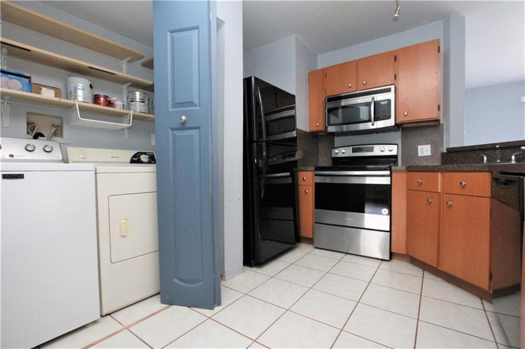 3413 NW 44th Street 107, Oakland Park, FL 33309 — photo 9 of 27