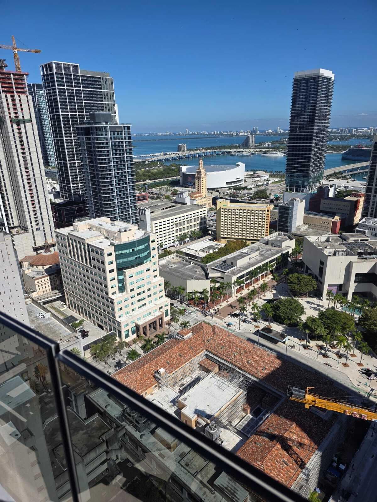 225 N Miami Avenue 804, Miami, FL 33128 — photo 26 of 65