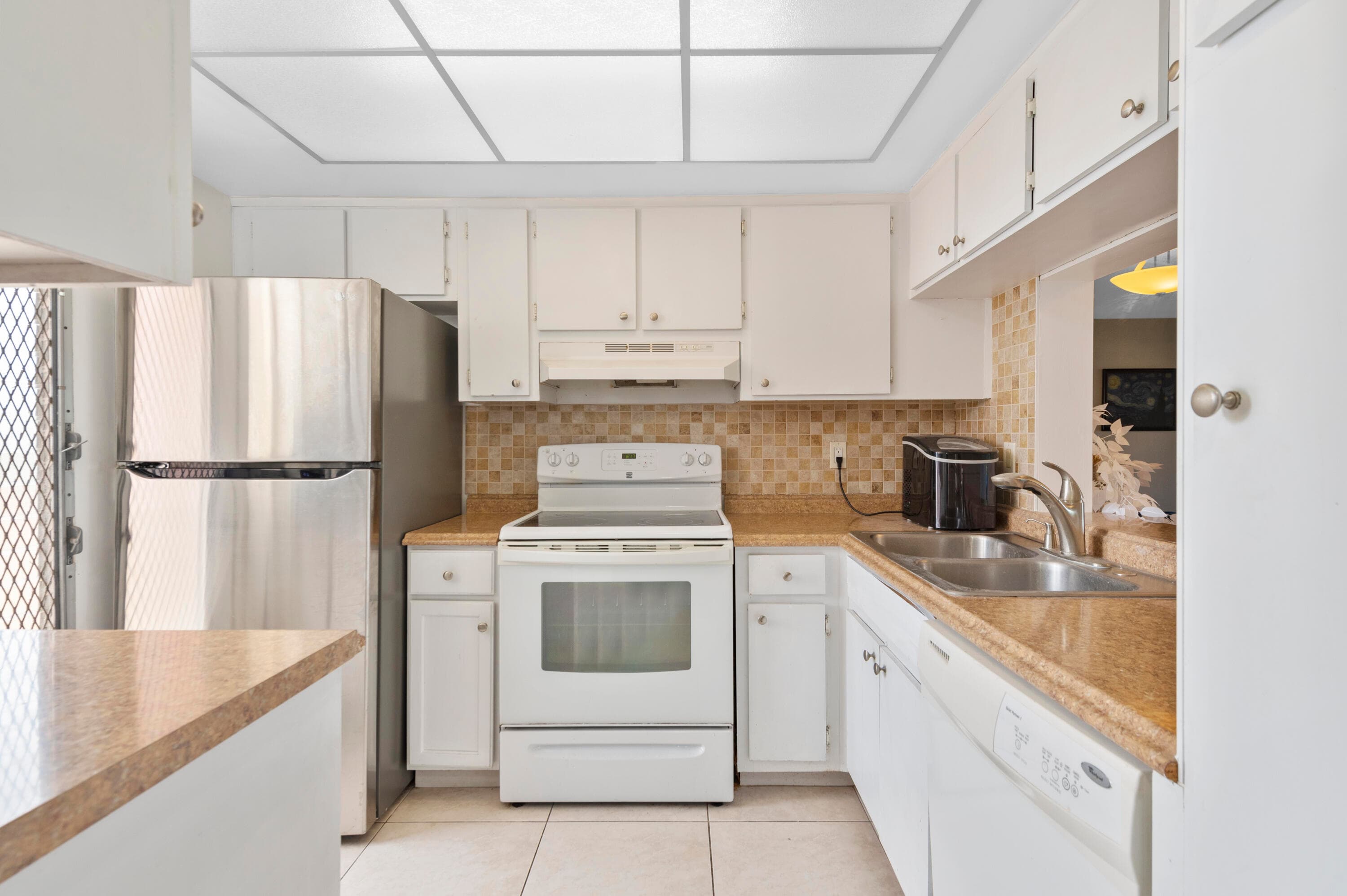 1101 Crystal Lake Drive 309, Deerfield Beach, FL 33064 — photo 2 of 23