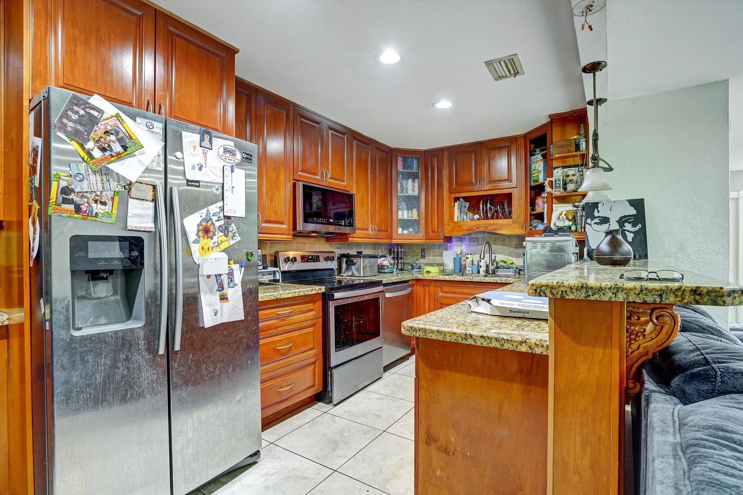 10723 NW 11th Street 10723, Pembroke Pines, FL 33026 — photo 8 of 30
