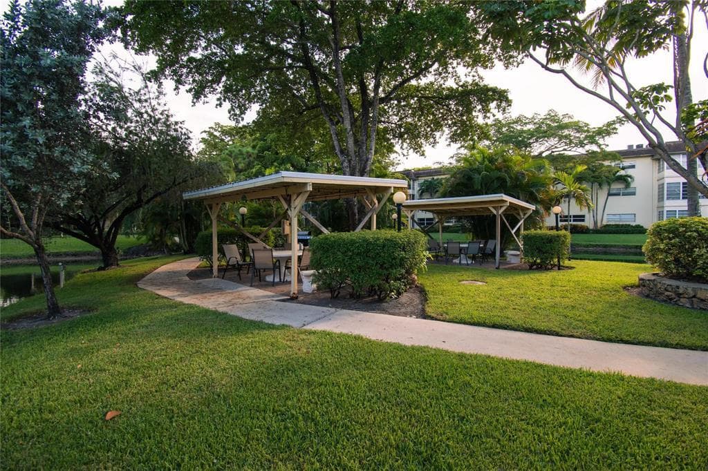 5171 W Oakland Park Boulevard, Lauderdale Lakes, FL 33313 — photo 19 of 32