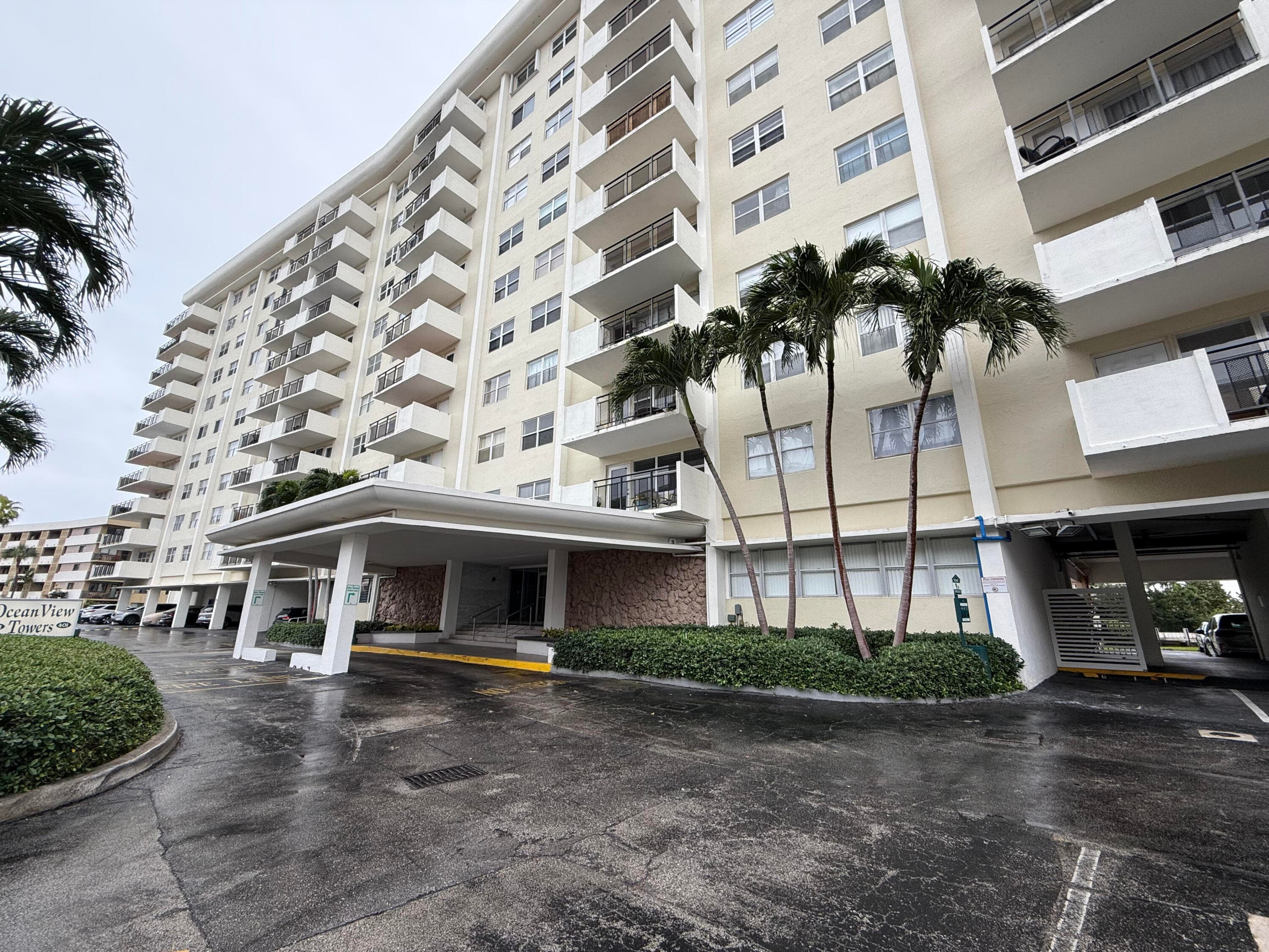 401 Golden Isles Drive 913, Hallandale Beach, FL 33009 — photo 1 of 26