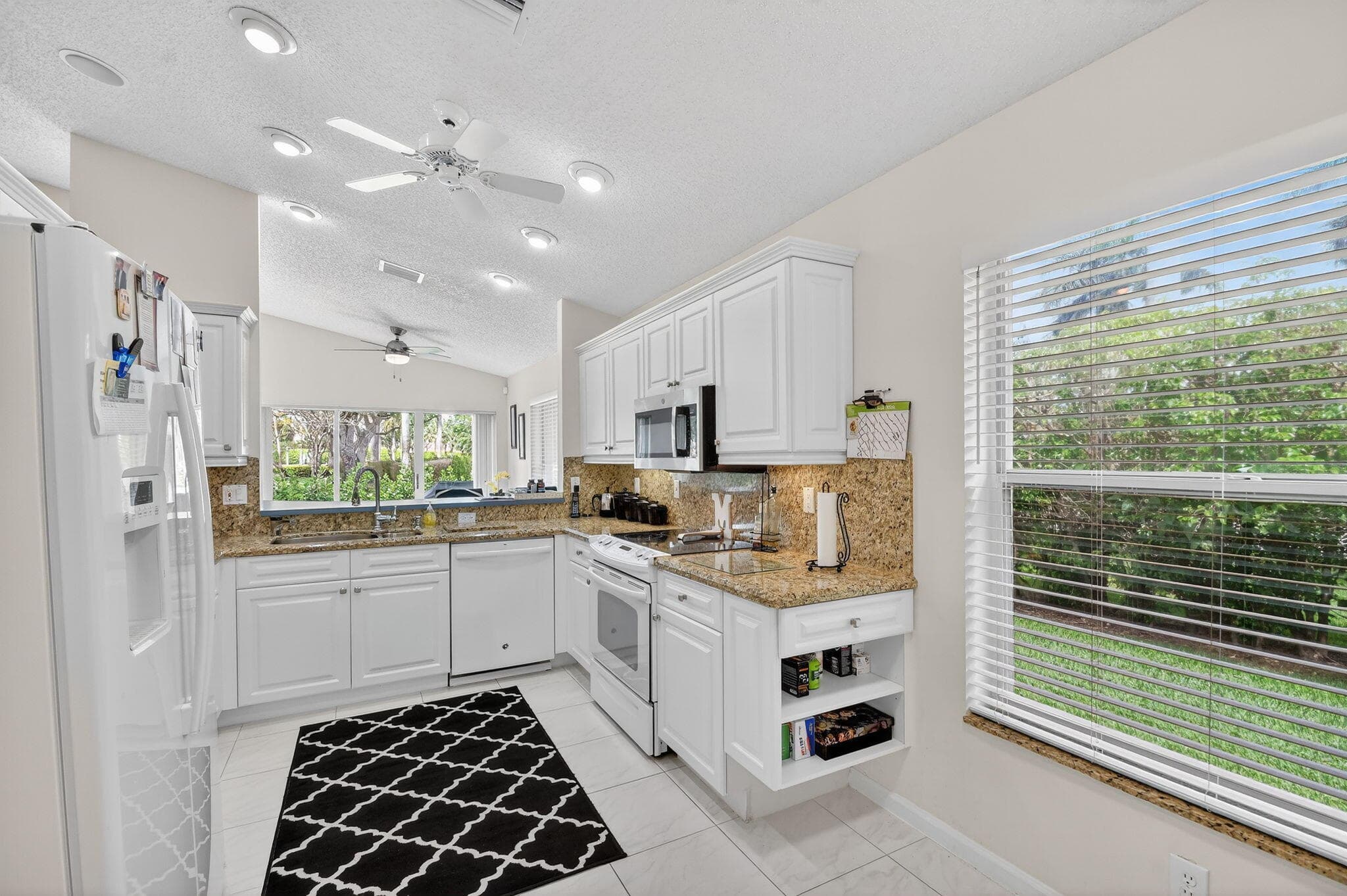 9718 Harbour Lake Circle, Boynton Beach, FL 33437 — photo 12 of 107