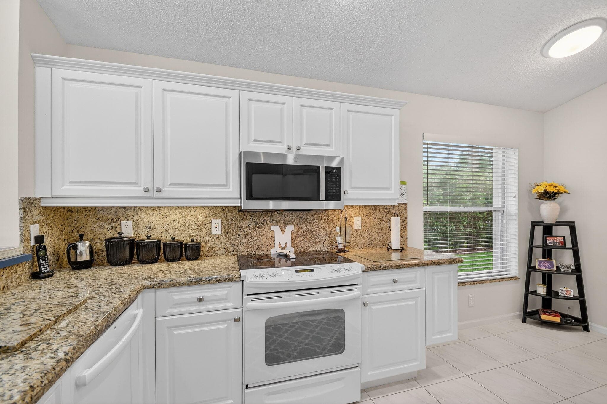 9718 Harbour Lake Circle, Boynton Beach, FL 33437 — photo 15 of 107
