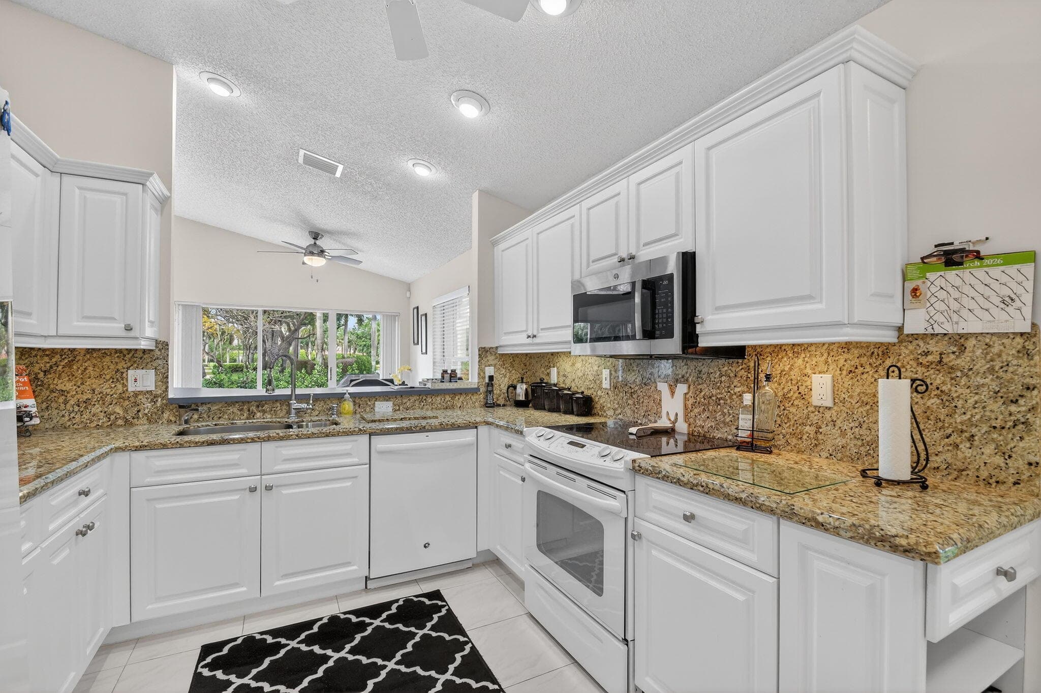 9718 Harbour Lake Circle, Boynton Beach, FL 33437 — photo 16 of 107