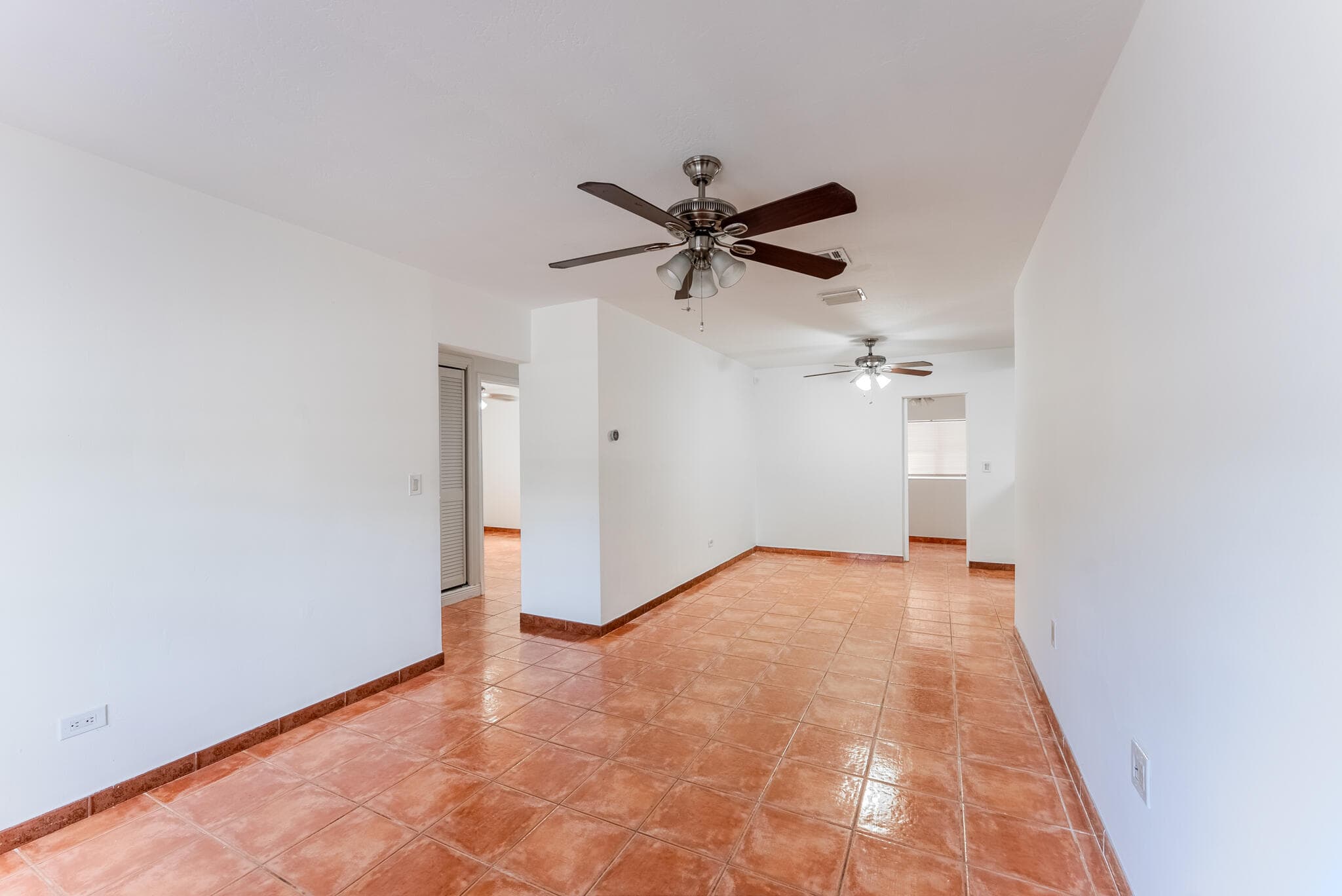 320 N 69th Way, Hollywood, FL 33024 — photo 7 of 51