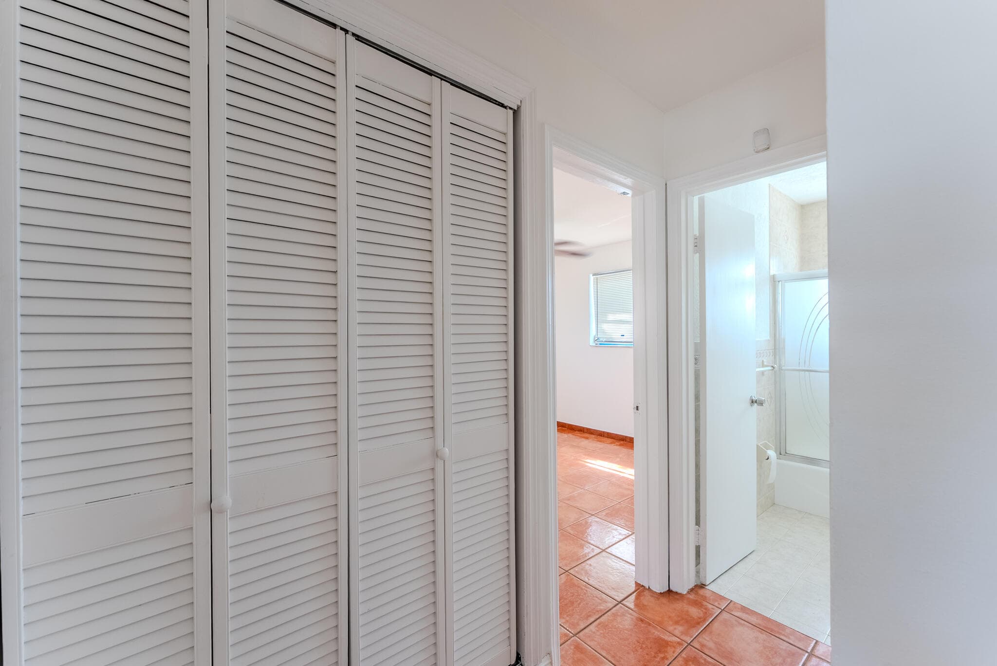 320 N 69th Way, Hollywood, FL 33024 — photo 16 of 51